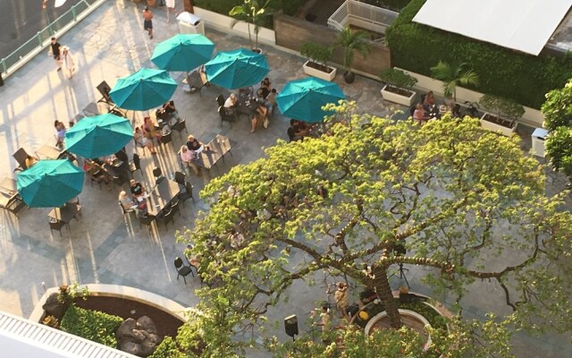 Ilikai by Luana Hawaii Vacation Rentals