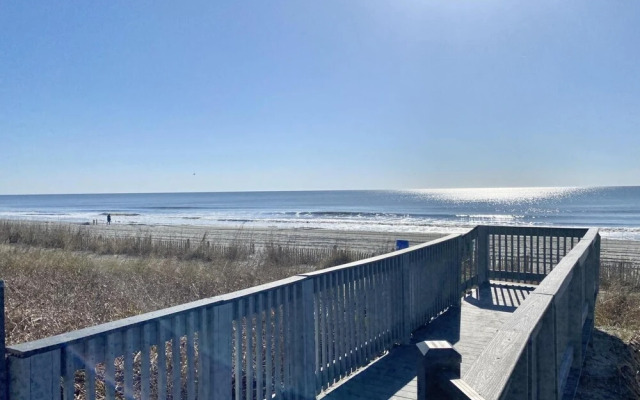 Incredible Oceanfront 1bd 1ba Condo 309