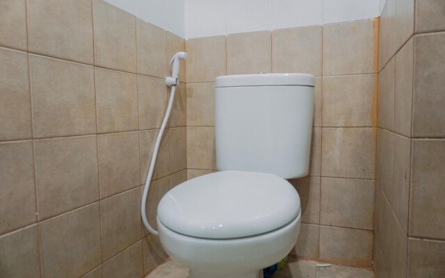 Good Deal And Nice Studio Green Pramuka City Apartment