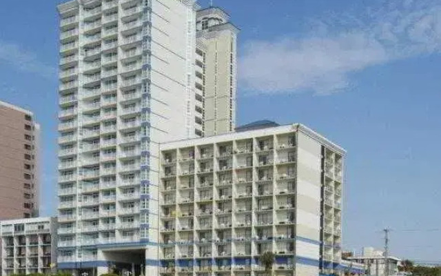 Best Western Plus Carolinian O
