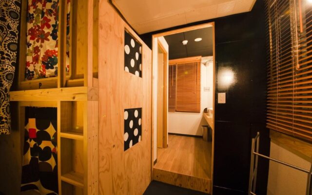 Hakata Gofukumachi Hostel Takataniya
