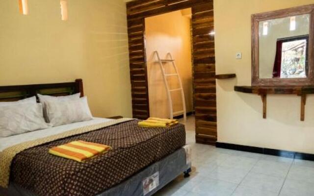 Sunrise Lodge & Lounge