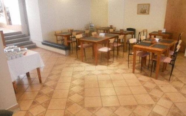 Hotel Tango Facultad