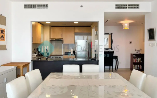 Bloomfields Spacious 1BR in Sun Tower