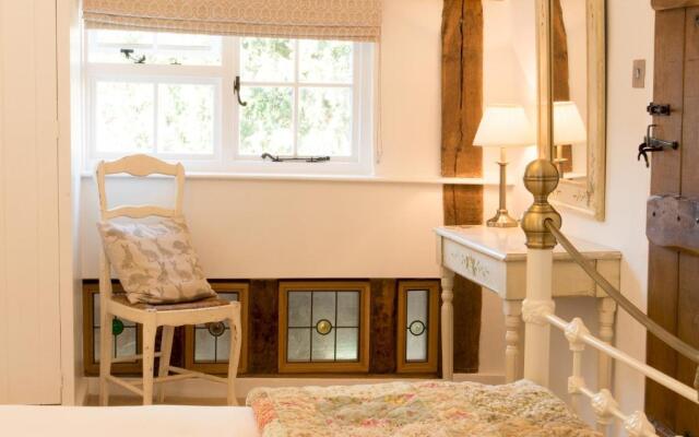 Miller Cottage a luxury 1550's cottage in the Historic centre of Saffron Walden