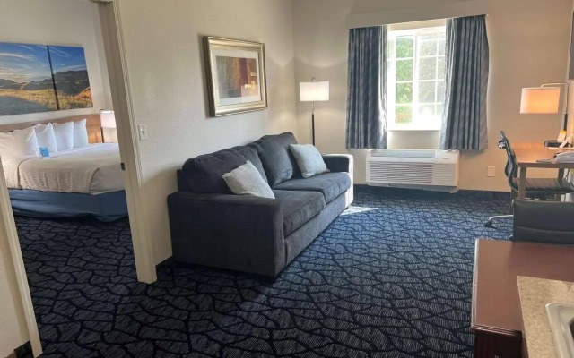 Western Extended Stay Hotel