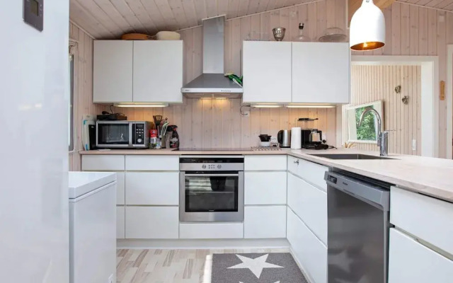 6 Person Holiday Home in Hojby