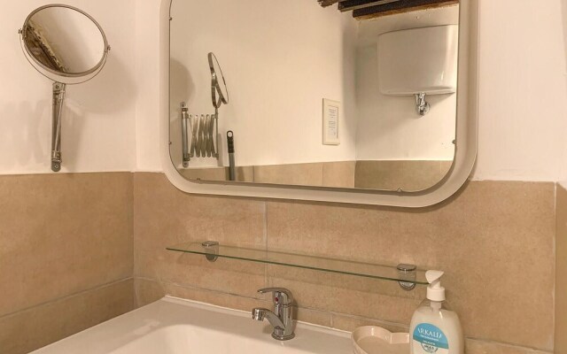 Amazing Apartment in Roma With Wifi and 1 Bedrooms