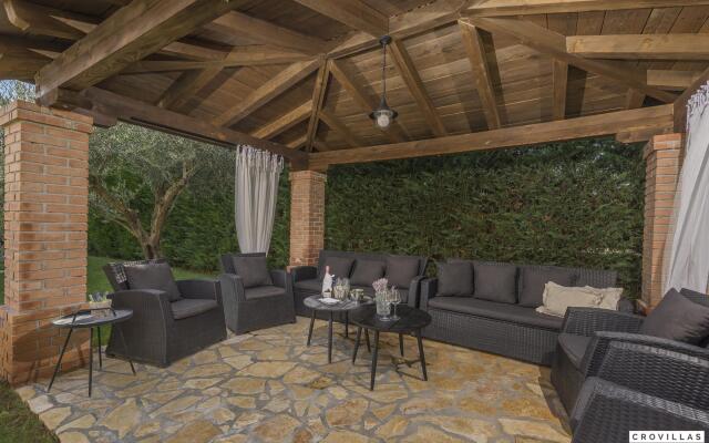 Rustica in Visnjan with 5 bedrooms and 1 bathrooms