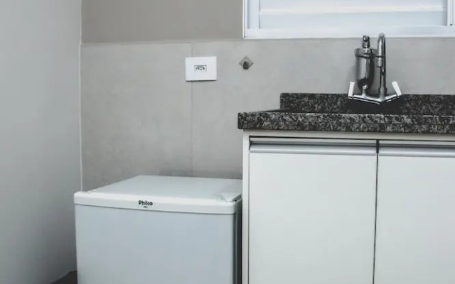 Tima Kitnet Prox Unifei com Wi-fi e Smart TV