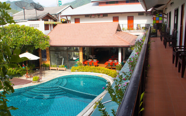 Medio de Pai Hotel