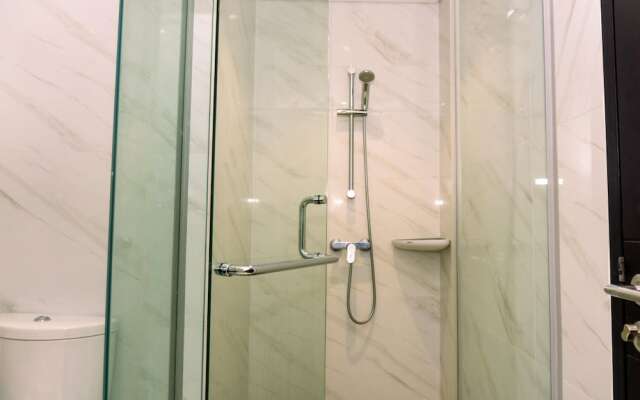 Nice And Fancy 1Br At Branz Bsd City Apartment