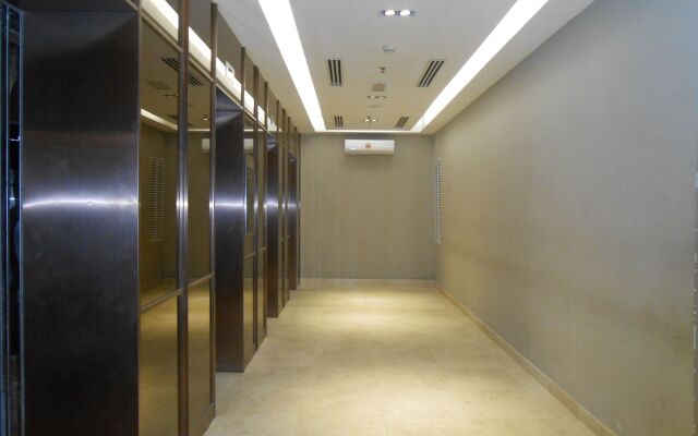 Silverscape Family Studio Suite