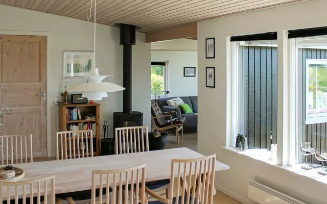 Luxurious Holiday Home in Millinge With Roofed Terrace