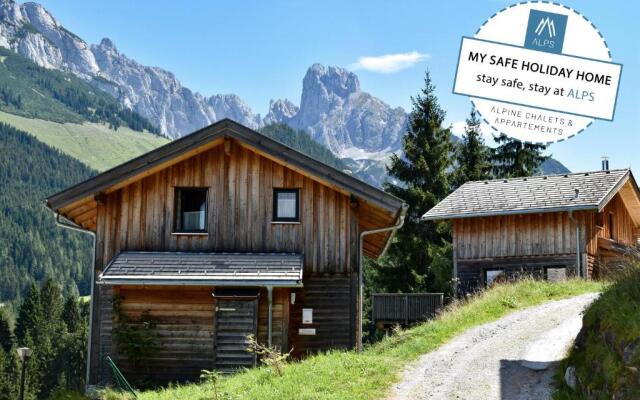 Alpendorf Dachstein West by ALPS RESORTS