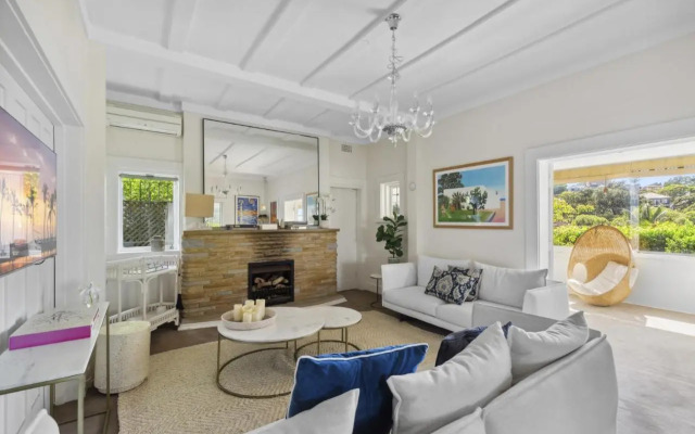Poolside Stay - Close To Taronga Zoo & Luna Park