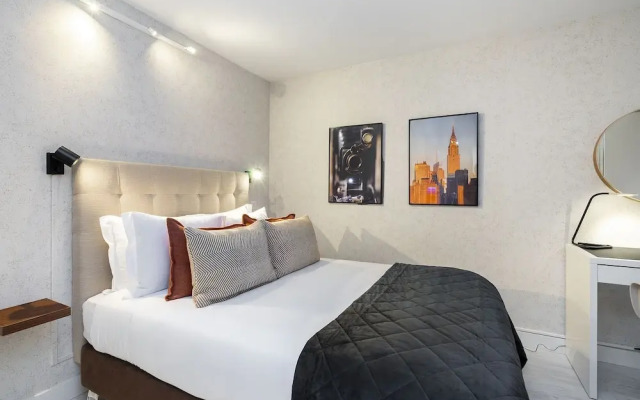 Lisbon'S Best Kept Secret: 2-Bed W/Ac & Patio