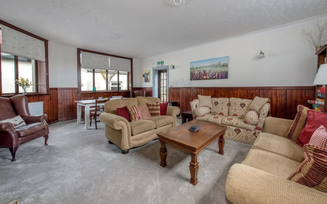 Exmoor House - Guest House