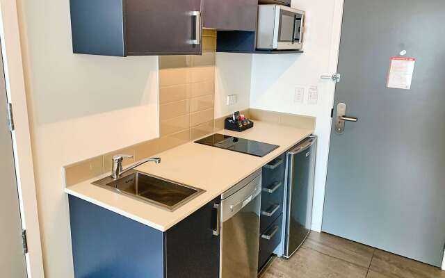 Ramada Suites By Wyndham Albany