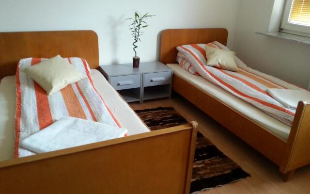 Cumurija Bridge Accommodation
