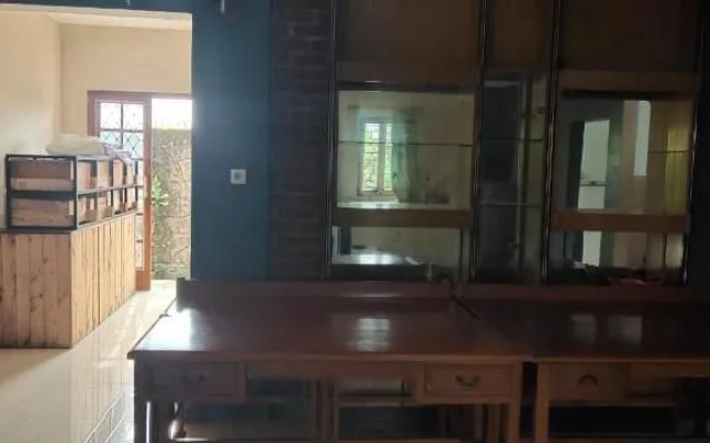 Villa Lembang Bunda By Zuzu