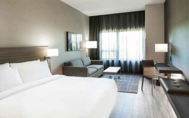 AC Hotel by Marriott Boston Cambridge