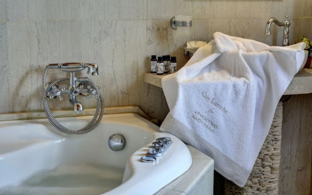 Naoumidis Guest House