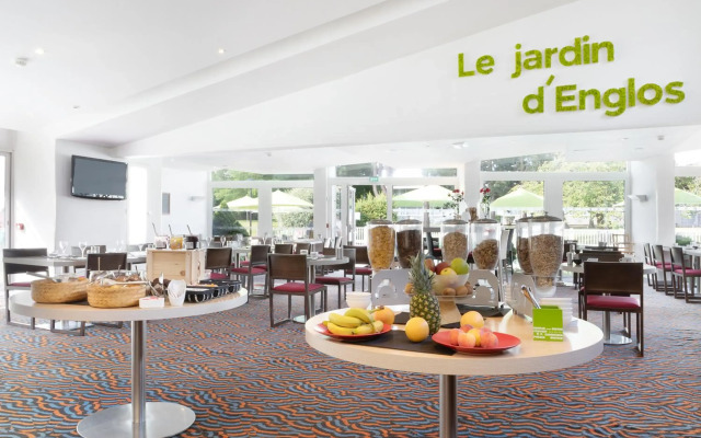 Holiday Inn Lille - Ouest Englos by IHG