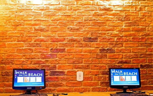 Walk On The Beach Hostel