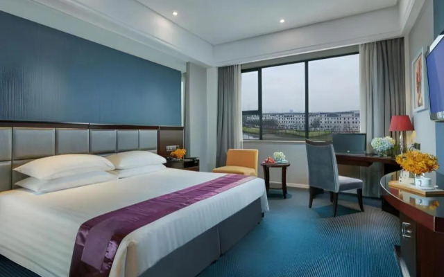 New Century Manju Hotel @SNIEC