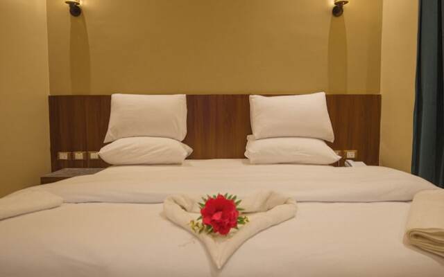 Sama hotel
