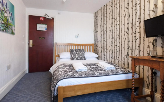St Athans Hotel