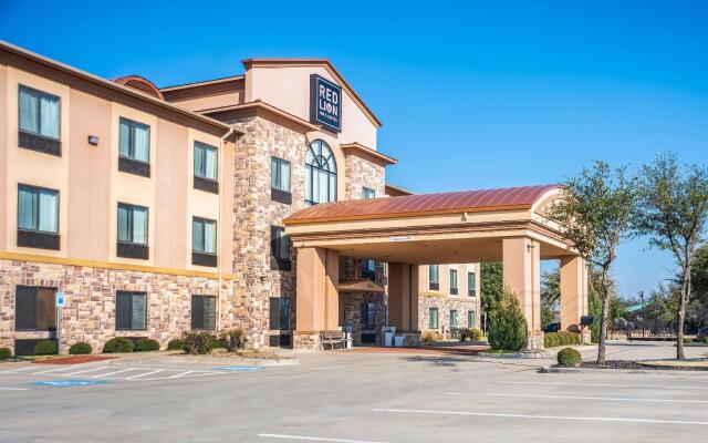 Red Lion Inn & Suites Mineral Wells