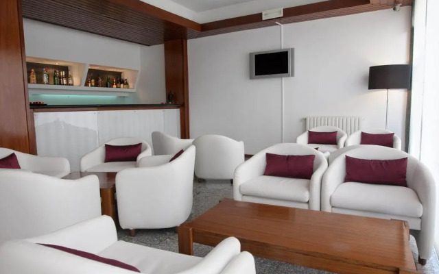 Hotel Costa De Prata 2