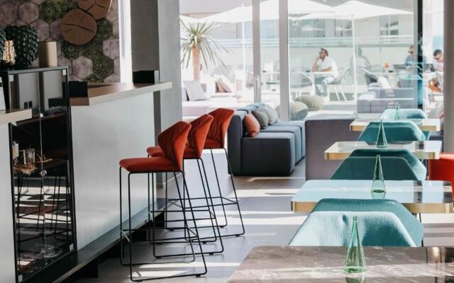 J44 Lifestyle hotel