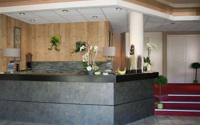 Altess Hotel