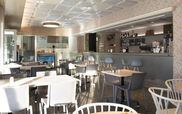 Hotel San Luis