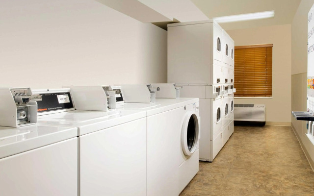WoodSpring Suites Tulsa