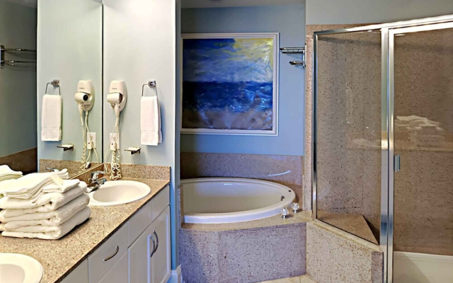 Laketown Wharf #1309 - Hongs Hide-away