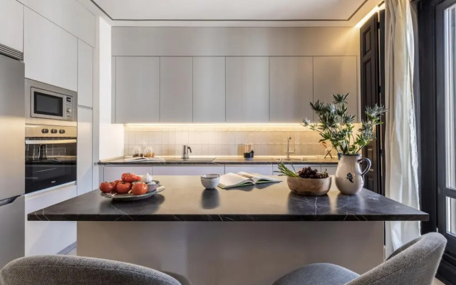 Dilar - 3 Bedrooms and Office in Trafalgar