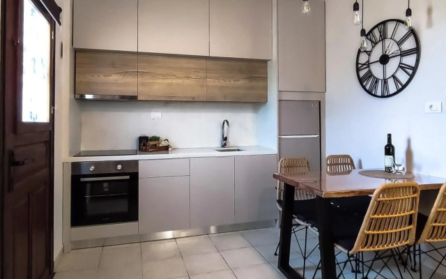 Niki Apartments