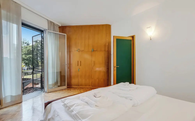 The Arco Round House
