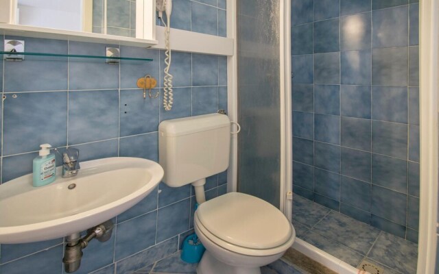 Nice Home in Piran With Wifi and 1 Bedrooms