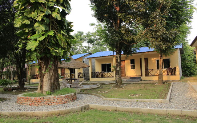 Chitwan Safari Camp & Lodge
