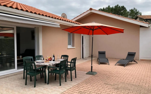 Terraced Holiday Home in Moliets