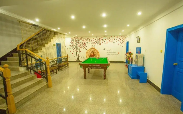 Yanziwu Mandian Youth Hostel