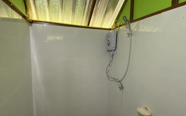 Khaosok Bamboo Huts Resort