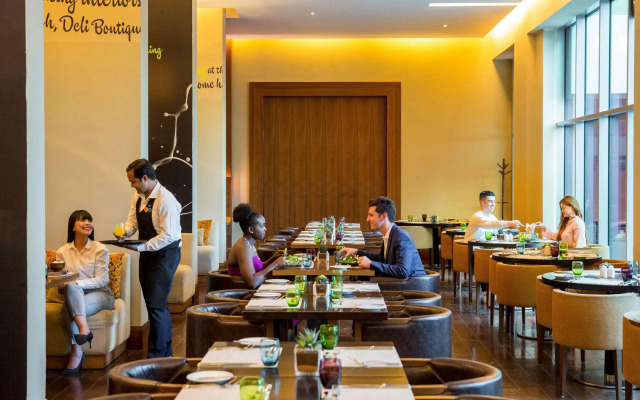 Hotel Novotel Suites Mall Avenue Dubai