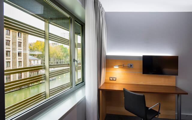 Holiday Inn Express Paris-Canal de la Villette, an IHG Hotel