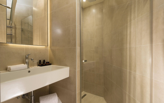 Le 10 Bis Hotel